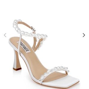 Badgley Mischka White Heels with Pearl Details